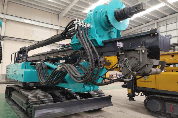 HF30+ Rotary Pile Drilling Rig